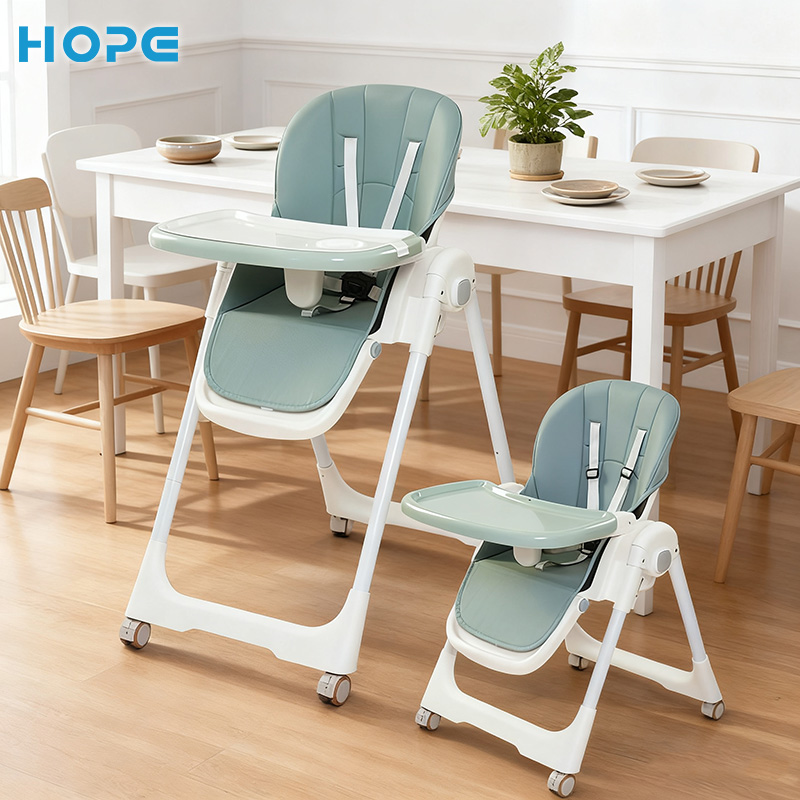 Z-Shaped High Chair vs. Regular High Chair: Which Is Better for Your Little One?